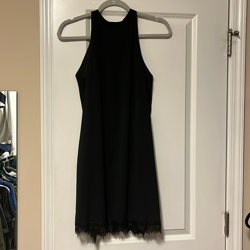 Iittle black dress